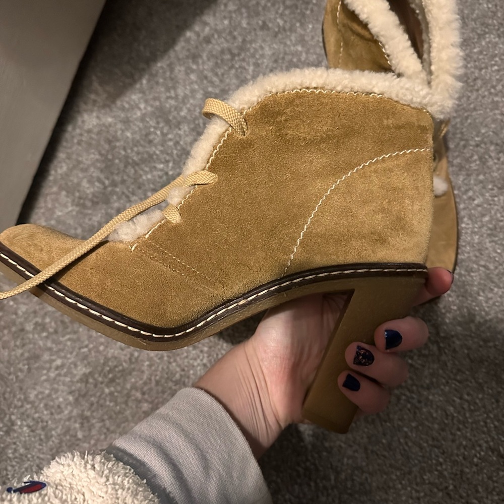 Coach Almost New Jamie Boots Sz 7B - Picture 5 of 11